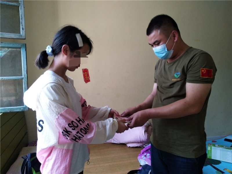 b4628bfc6c658e03057bd41bb5f0da5.jpg
